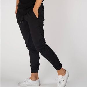 Alpha Forward Rover Joggers